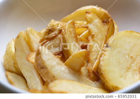炸土豆 炸土豆 65952031