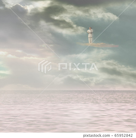 氨曲霉 氨曲霉 65952842