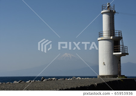 Shizuoka Prefecture Toda Port Lighthouse 65953936