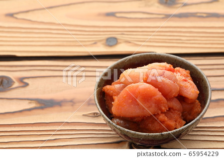 Mushroom radish 65954229