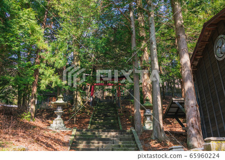 Torii and stone steps at Hachiman Shrine, Shiojiri City Torii and stone steps at Hachiman Shrine, Shiojiri City 65960224