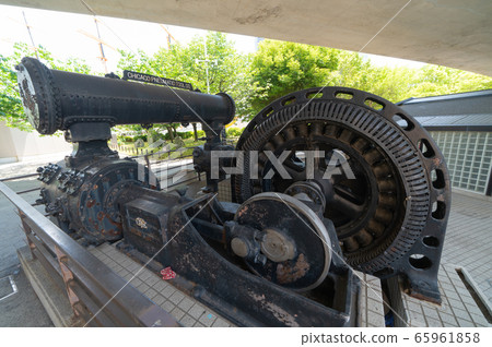 Yokohama Cityscape in Japan Popular air compressor for sightseeing (exhibited in front of public toilet) Yokohama Cityscape in Japan Popular air compressor for sightseeing (exhibited in front of public toilet) 65961858