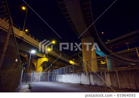 Kiyosu Junction Sidewalk under the viaduct Kiyosu Junction Sidewalk under the viaduct 65964093