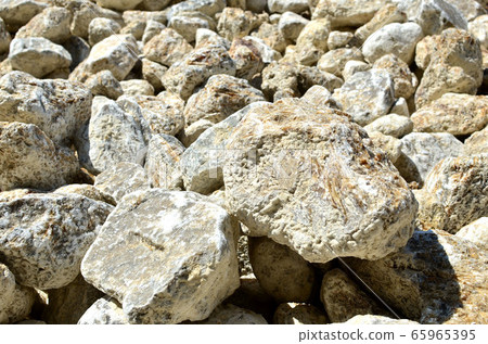 Natural gray gypsum stone 65965395