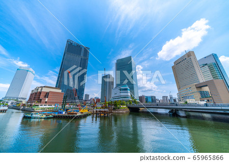 Yokohama Cityscape in Japan: Changing Sakuragicho Station (Hotel, Tower Mansion, Yokohama City Hall, etc.) Yokohama Cityscape in Japan: Changing Sakuragicho Station (Hotel, Tower Mansion, Yokohama City Hall, etc.) 65965866