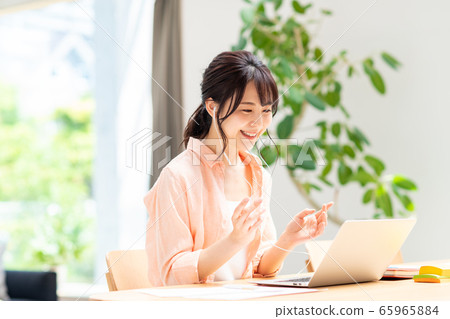 遠程辦公 65965884