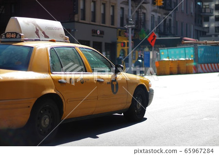 New York Yellow Cab New York Yellow Cab 65967284