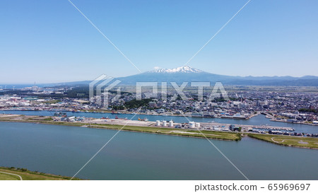 Sakata Port and Mt. Chokai seen from the sky Sakata Port and Mt. Chokai seen from the sky 65969697