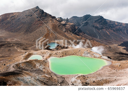 Tongariro National Park, New Zealand 65969837