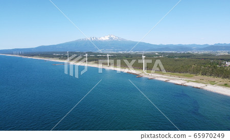 宮見海灘，風車和長海山 65970249