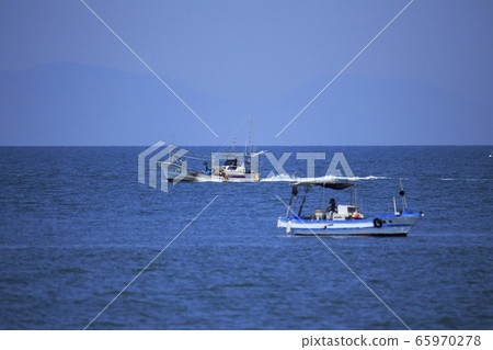 Omuta City Miike Port Fishing boat, 65970278