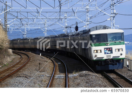 特急Odoriko:185系列火車(15列火車) 特急Odoriko:185系列火車(15列火車) 65970830