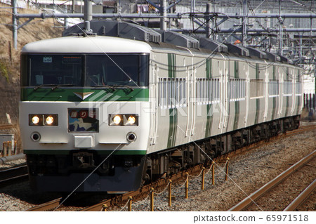 Odoriko臨時特快列車：185系列火車（7列火車） 65971518
