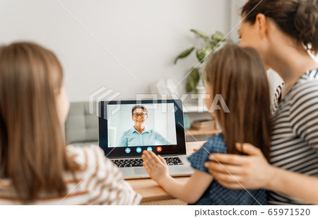 Happy family time! Happy family time! 65971520