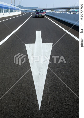 Incheon Bridge Arrow Incheon Bridge Arrow 65972709