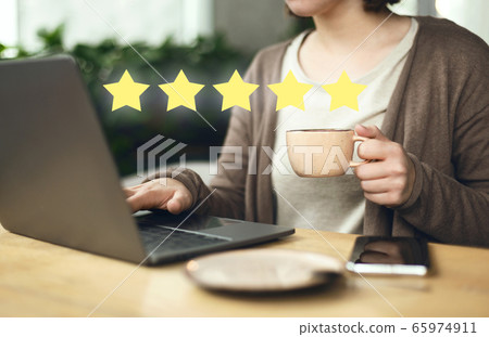 Female showing feedback with Excellent five star rating Female showing feedback with Excellent five star rating 65974911