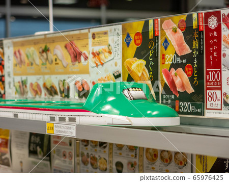 送貨上門的壽司送貨上門 送貨上門的壽司送貨上門 65976425