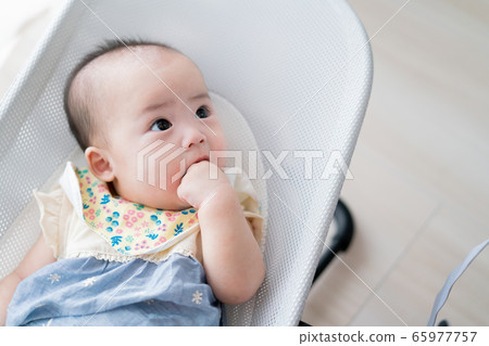 Baby newborn infant Baby newborn infant 65977757