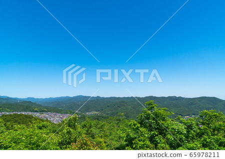 從山頂看山（奧武藏） 65978211