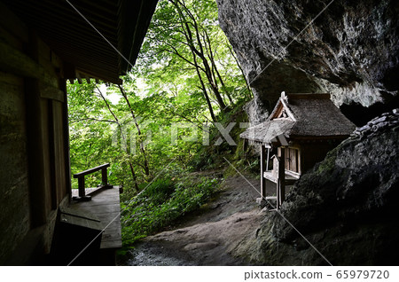 From Mitokuyama 65979720