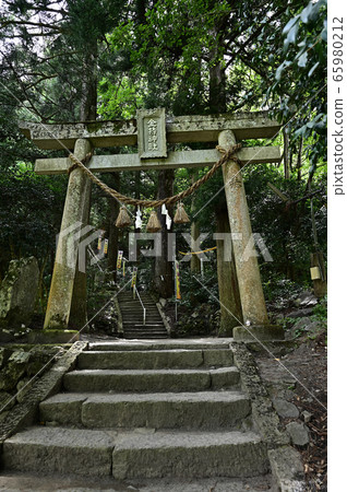 From Kinchi Shrine 65980212