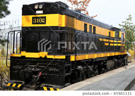 Diesel locomotive, train, transportation, railroad museum, Uiwang-si, Gyeonggi-do 65981131