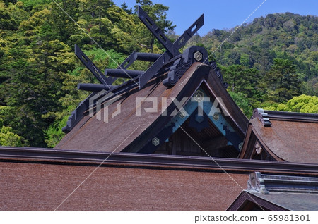 Main roof of Izumo Taisha main shrine Main roof of Izumo Taisha main shrine 65981301