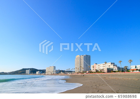Kamogawa city coast 65988698
