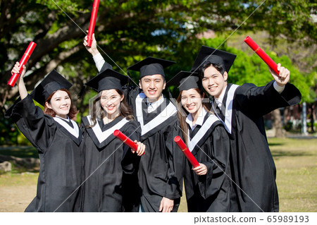 group happy graduates students 65989193