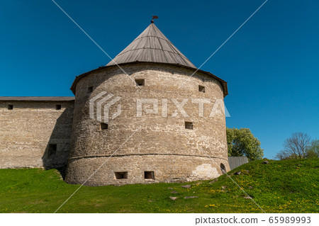 Russia. Leningrad region. Ancient historical old Ladoga fortress in the village of Staraya Ladoga, Volkhovsky district. 65989993