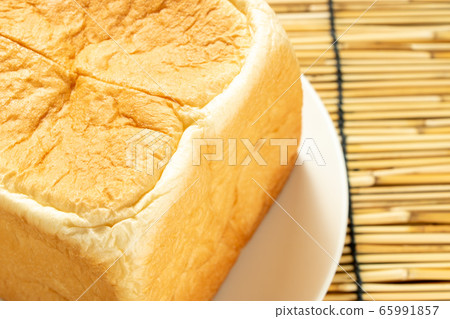 Up of bread (square bread). 65991857