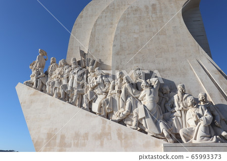 Monument of discovery 65993373