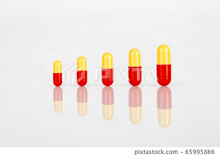 Pills, medicines Pills, medicines 65995866