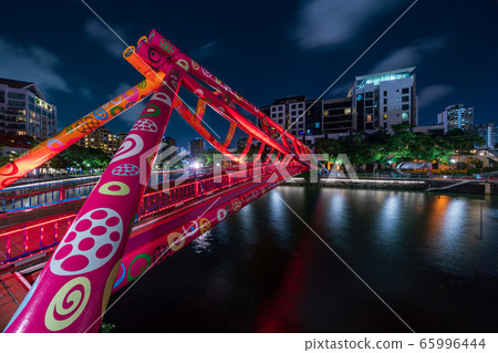 新加坡阿爾卡夫橋 新加坡阿爾卡夫橋 65996444