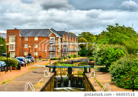 Canal in Chester, England Canal in Chester, England 66003518
