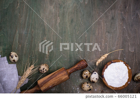 Baking concept with rolling pin Baking concept with rolling pin 66005121