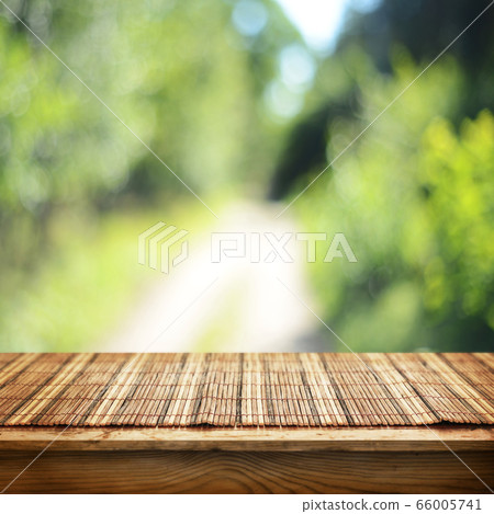 empty table empty table 66005741