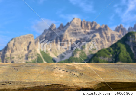 empty table empty table 66005869