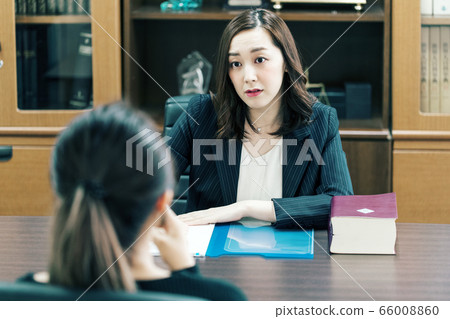 律師檢察官女人諮詢 66008860