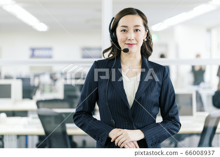 Call center Teleoper Women Call center Teleoper Women 66008937