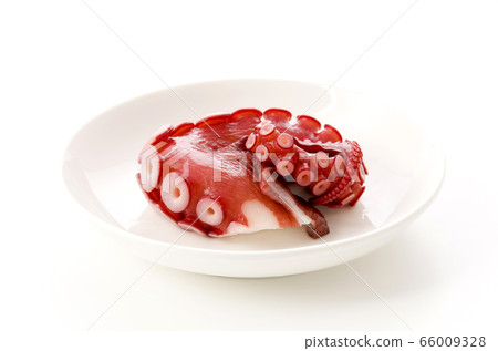 Boiled octopus legs for sashimi 66009328