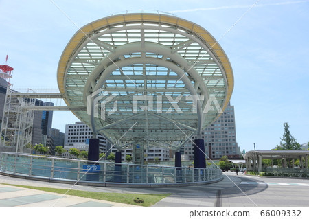 Around Nagoya Oasis 21 which is quiet and quiet 66009332