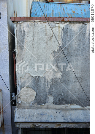 Concrete wall surface Concrete wall surface 66011070