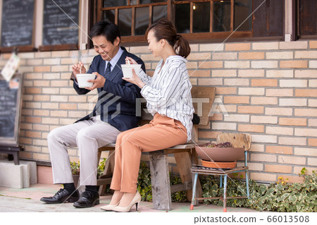 Casual business employee Casual business employee 66013508