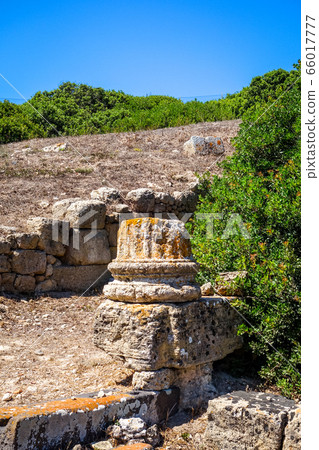 Old Column in Tharros archaeological site, Old Column in Tharros archaeological site, 66017777