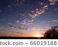 烏魯魯艾爾斯岩天空日落 66019188