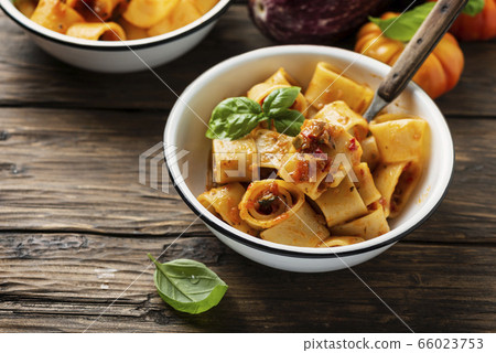 pasta calamarata with vegetarian sauce 66023753