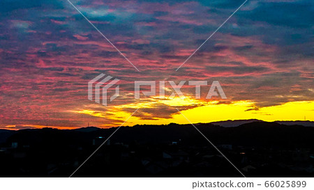 Sunset sky Sunset sky 66025899