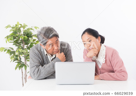 Senior couple lifestyle second life Senior couple lifestyle second life 66029039