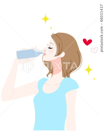 A woman drinking water 66031437